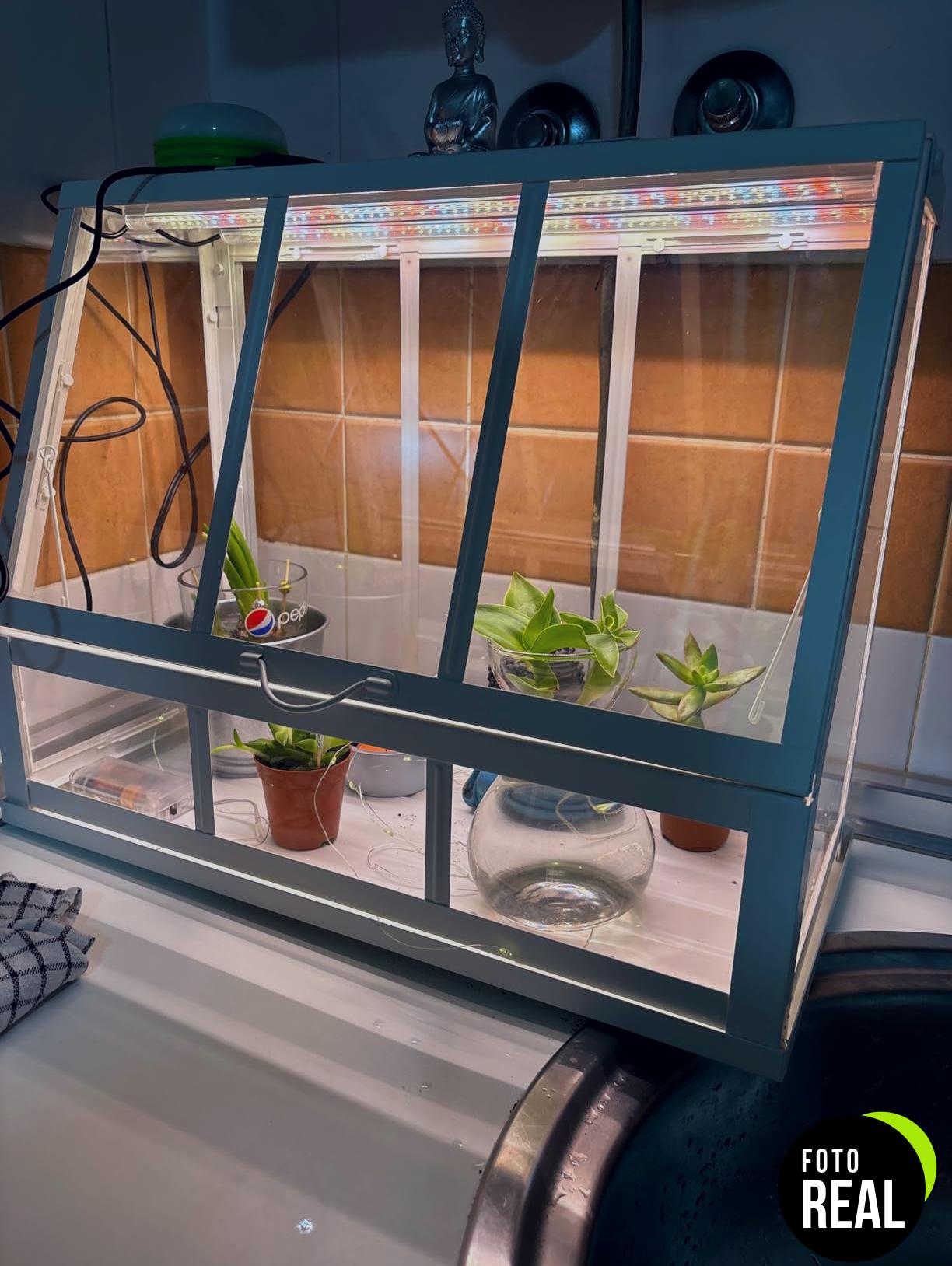 barra-luz-cultivo-plantas-solar-2-barras-foto-3