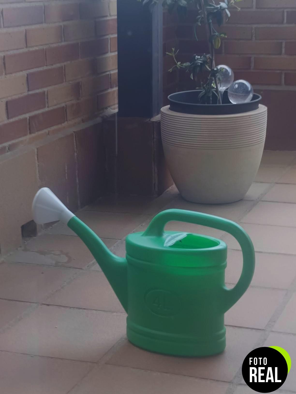 regadera-techzoco-verde-6l-foto-1